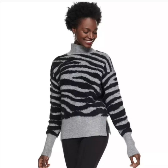 Nine West Black & Grey Zebra print Sweater Sz Small - Picture 1 of 8